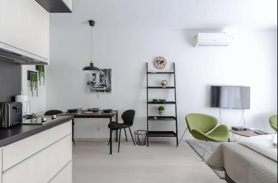 Bright Harmony Apartment Close To Downtown Budapest Hungary